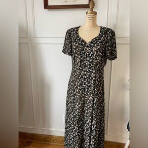 Black Floral Short-Sleeve Midi Dress